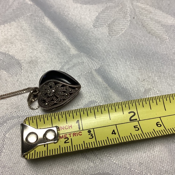 STERLING ONYX HEART LOCKET OPENS FOR PICTURE 🖤 - Picture 11 of 13